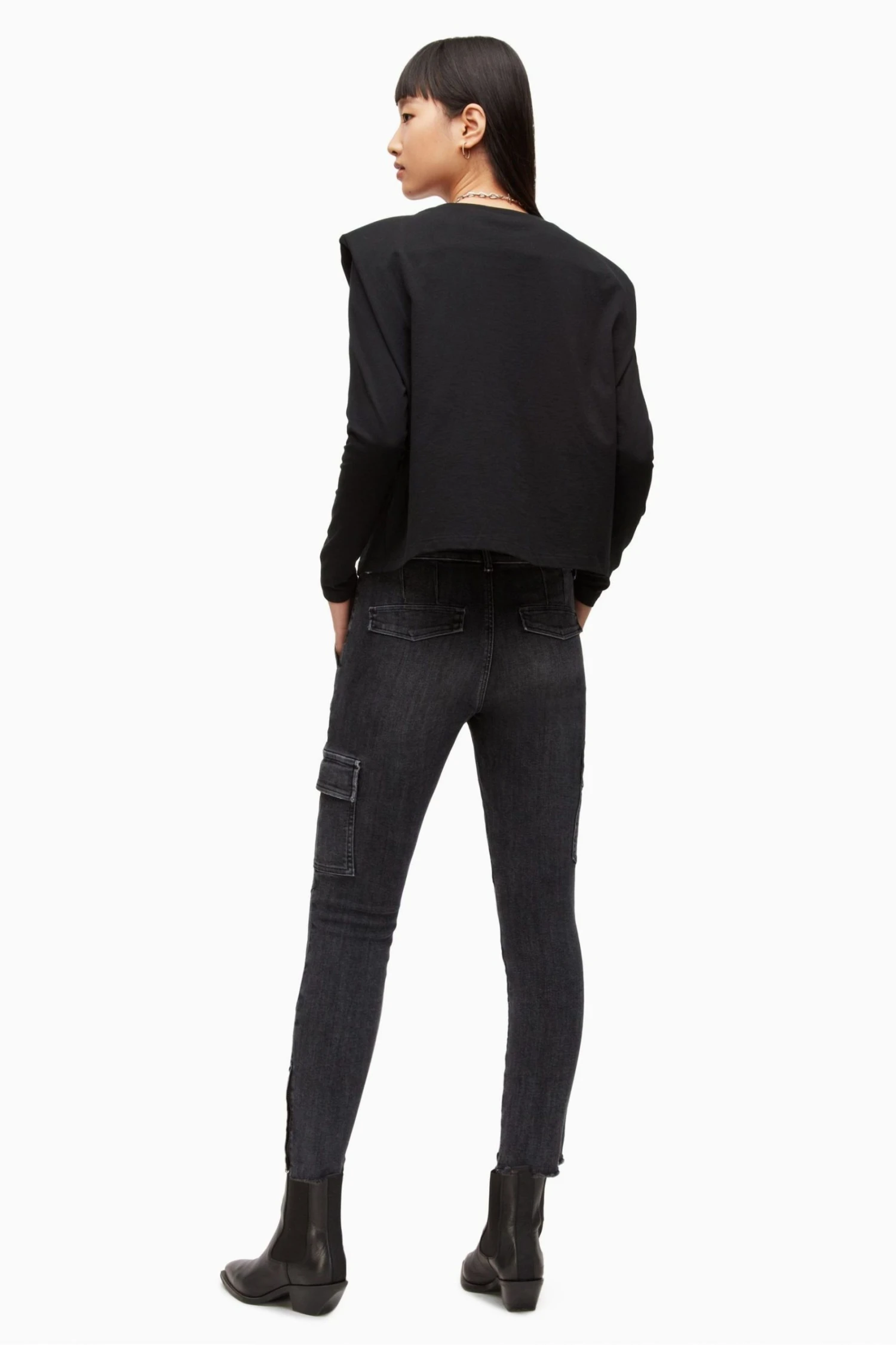 unnamed-file-2742.jpg All Saints AllSaints Duran Black Skinny Cargo Jeans -ALLSAINTS Sales unnamed file 2742 scaled