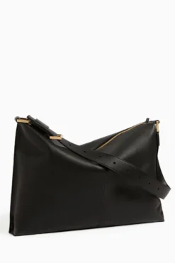 All Saints AllSaints Black Edbury Shoulder Bag 4 All Saints AllSaints Black Edbury Shoulder Bag -ALLSAINTS Sales unnamed file 3207 scaled