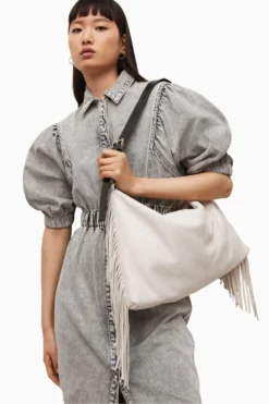 All Saints AllSaints White Edbury Fringe Shoulder Bag 17 All Saints AllSaints White Edbury Fringe Shoulder Bag -ALLSAINTS Sales unnamed file 4328 scaled