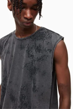 All Saints AllSaints Black Wyatt Sleeveless Vest -ALLSAINTS Sales unnamed file 4626 scaled